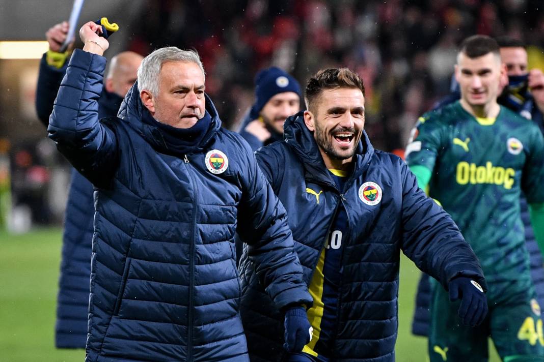 Galatasaray ve Fenerbahçe'ye yapılan operasyonu açıkladı 1